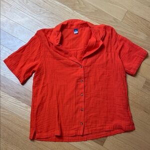 Old Navy Bright Red Short Sleeved Button-Down Shirt
